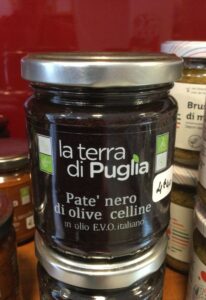 conserve paté d'olives noire celline la terra di puglia