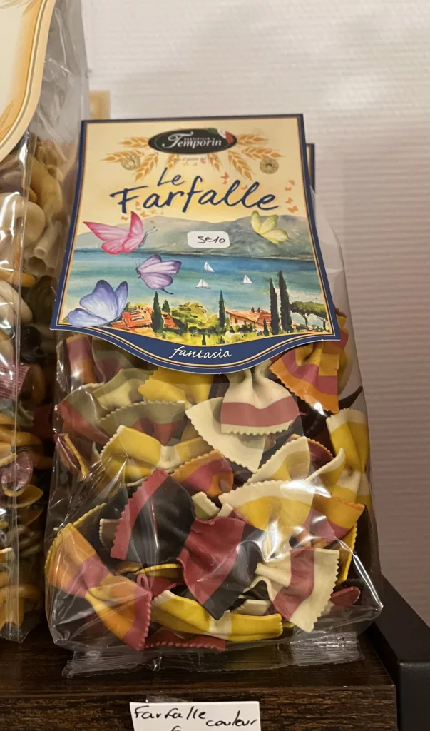 farfalles de couleur en sachet de 500 grammes