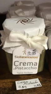 crème à la pistache en bocal