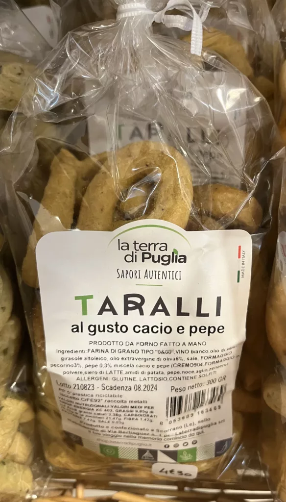 Taralli Cacio Pepe en paquet de 300 grammes